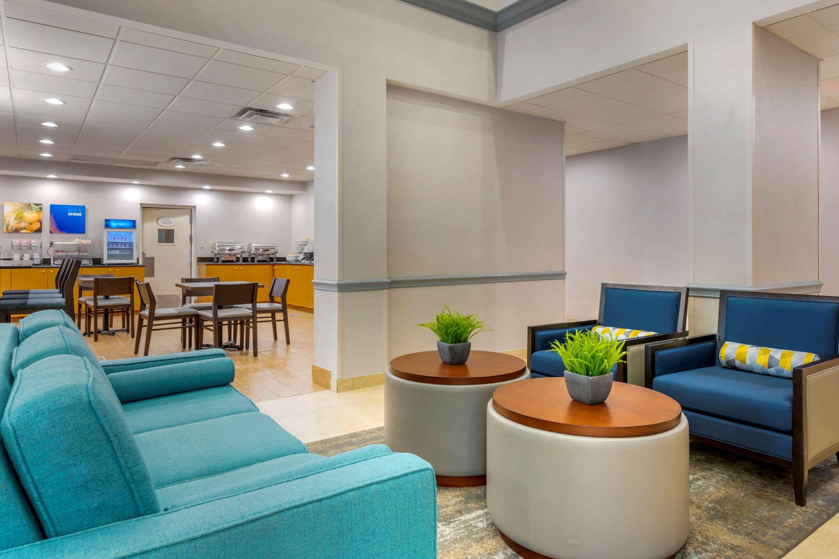Comfort Suites Near Universal Orlando Resort Esterno foto